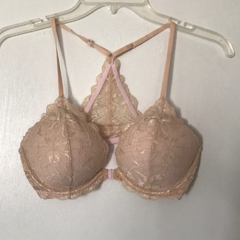 PINK Victoria’s Secret light push-up bra